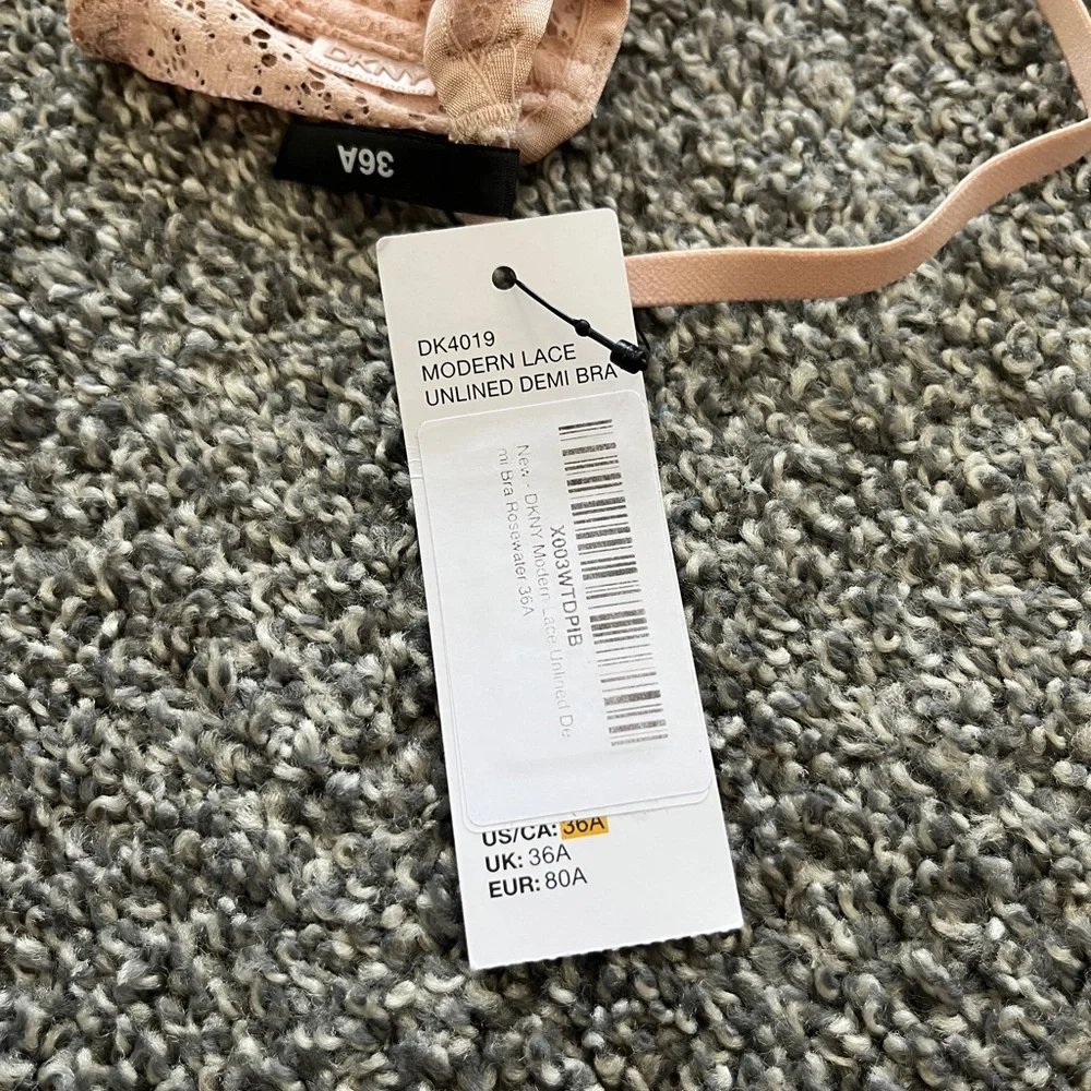 DKNY Lace Underwire Bra in Dusty Rose Size 36A